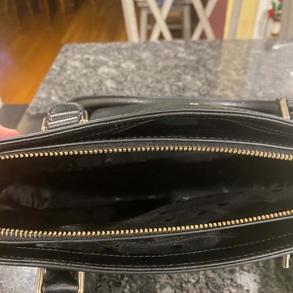 Brand new Kate Spade small Mariella shoulder bag - Picture 4 of 8